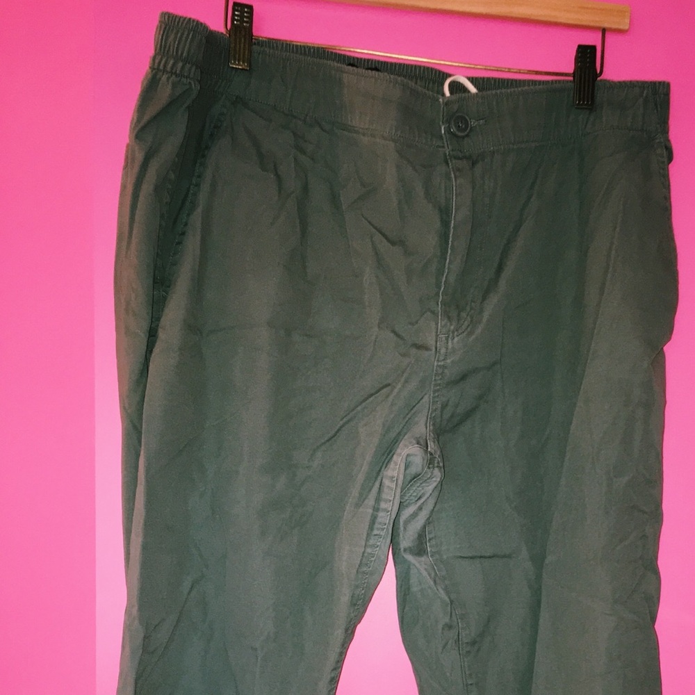 Great grey jcrew chino joggers XL